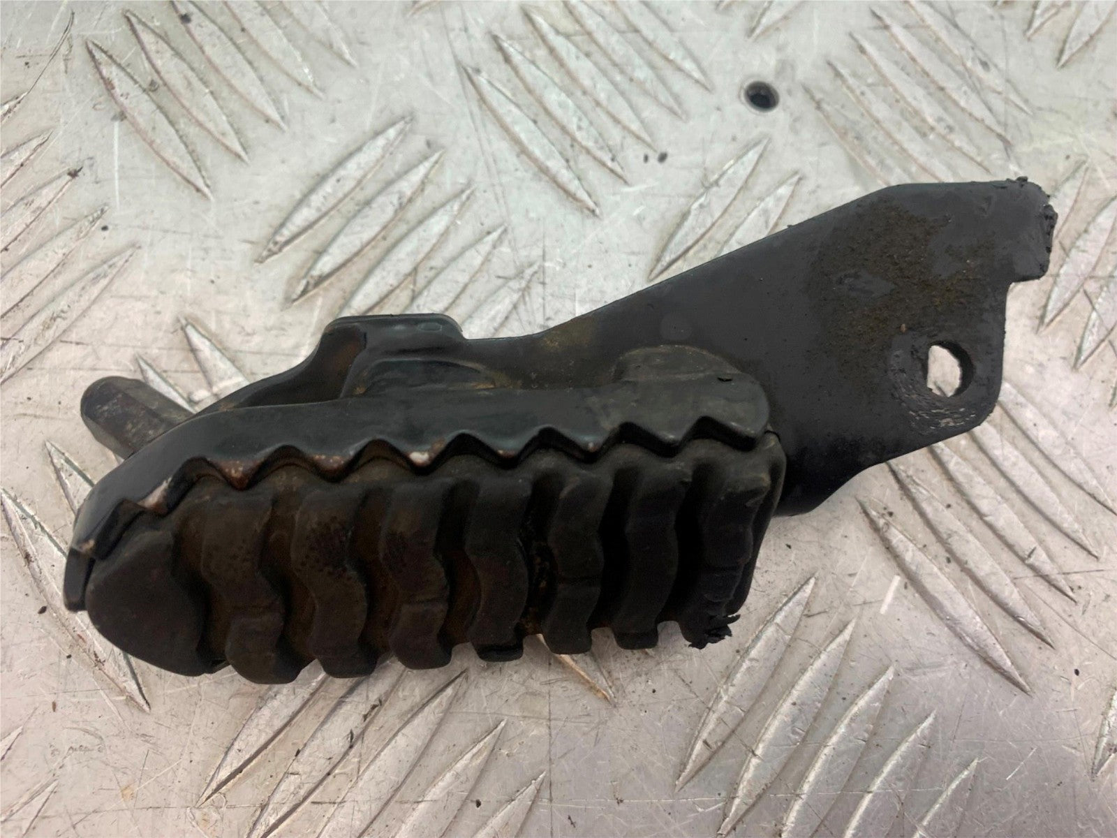 TRIUMPH TIGER 800 XRT FRONT LEFT FOOTPEG  2018-2020 (CMB1193)