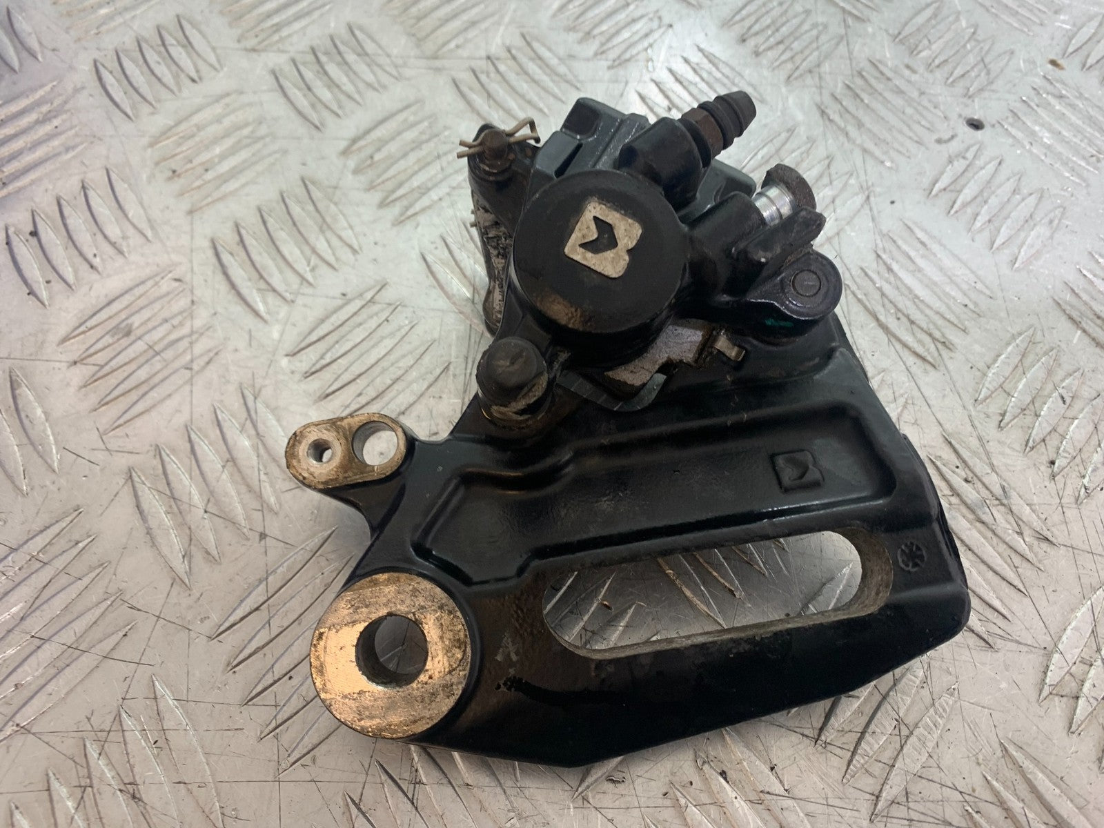 KTM DUKE 125 REAR BRAKE CALIPER  YEAR 2017-2022 (CMB1222)