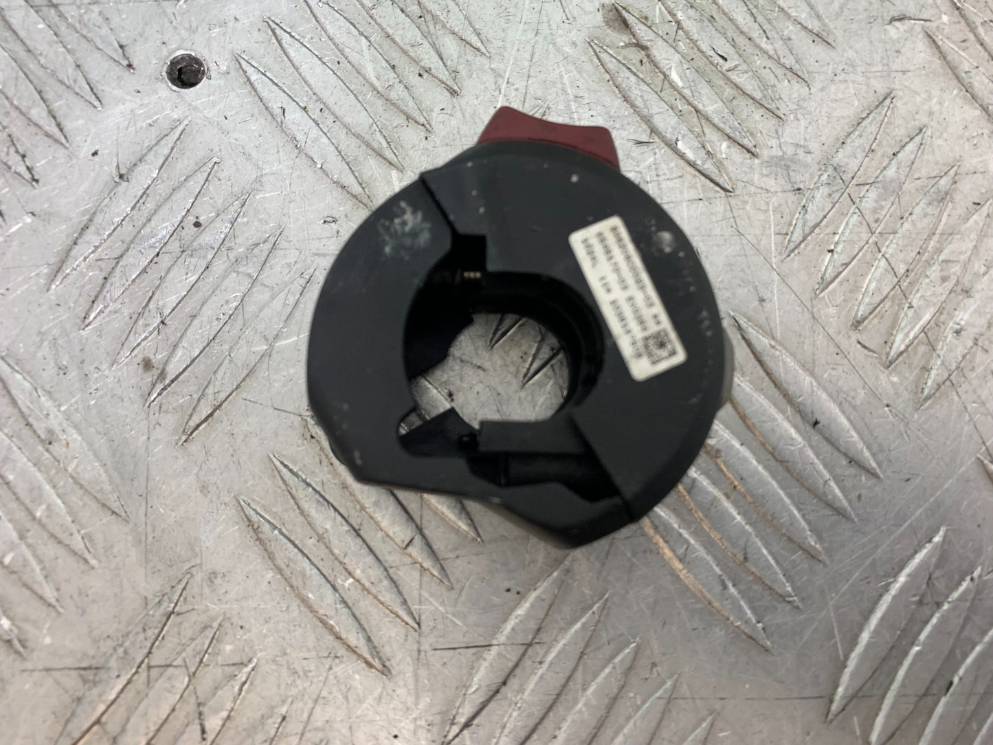 BMW F800 GT RIGHT SWITCH GEAR  YEAR 2013-2017 (CMB1248)