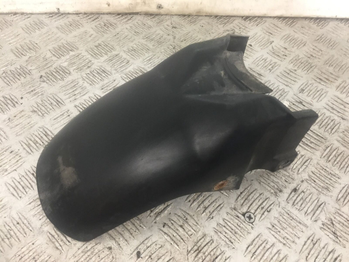 YAMAHA YZF1000 YZF 1000 THUNDERACE FRONT MUDGUARD   YEAR 1996 (STOCK  777)