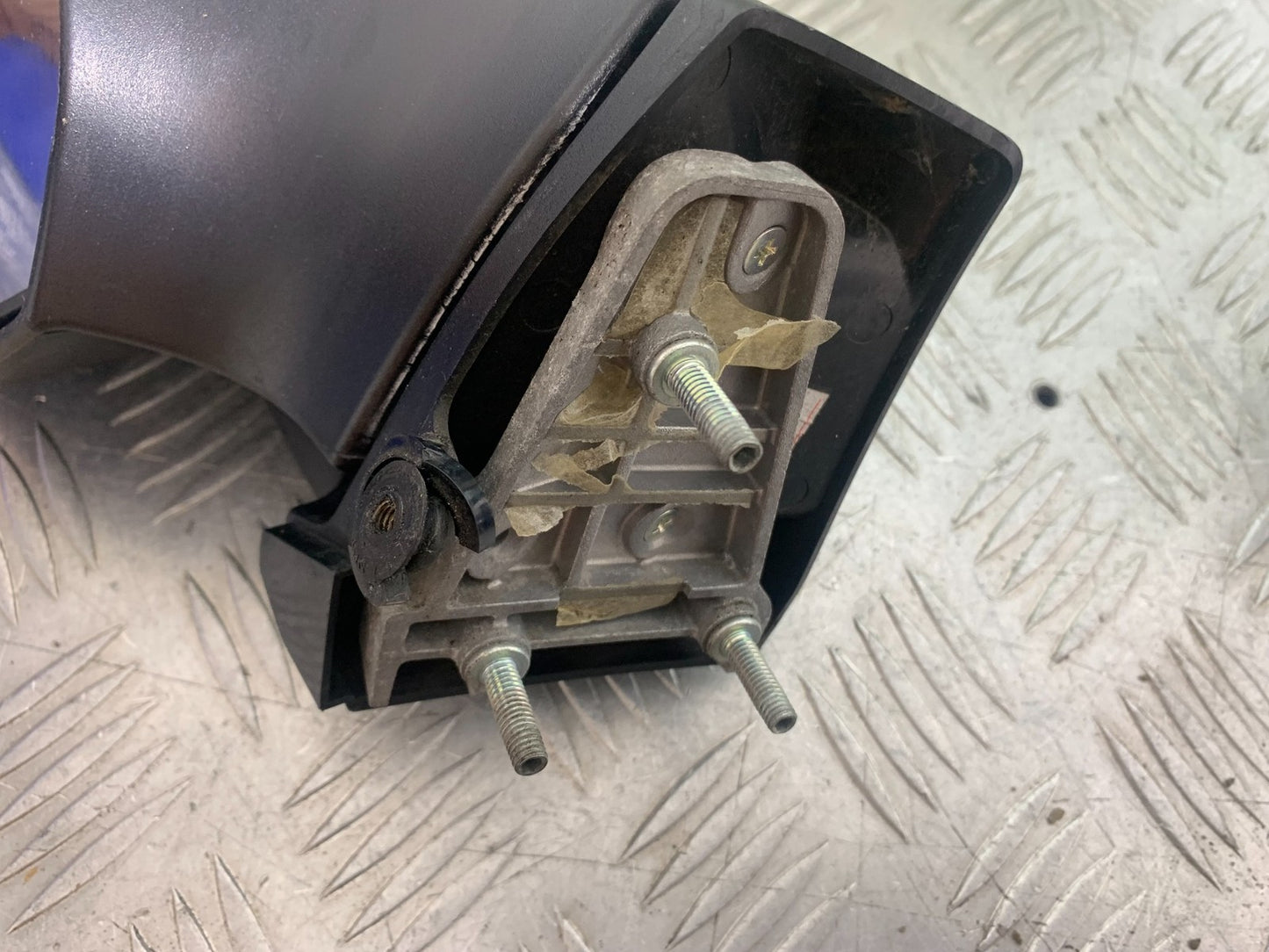 KAWASAKI GTR1400 GTR 1400 LEFT MIRROR   YEAR 2007-2009 (CMB1174)
