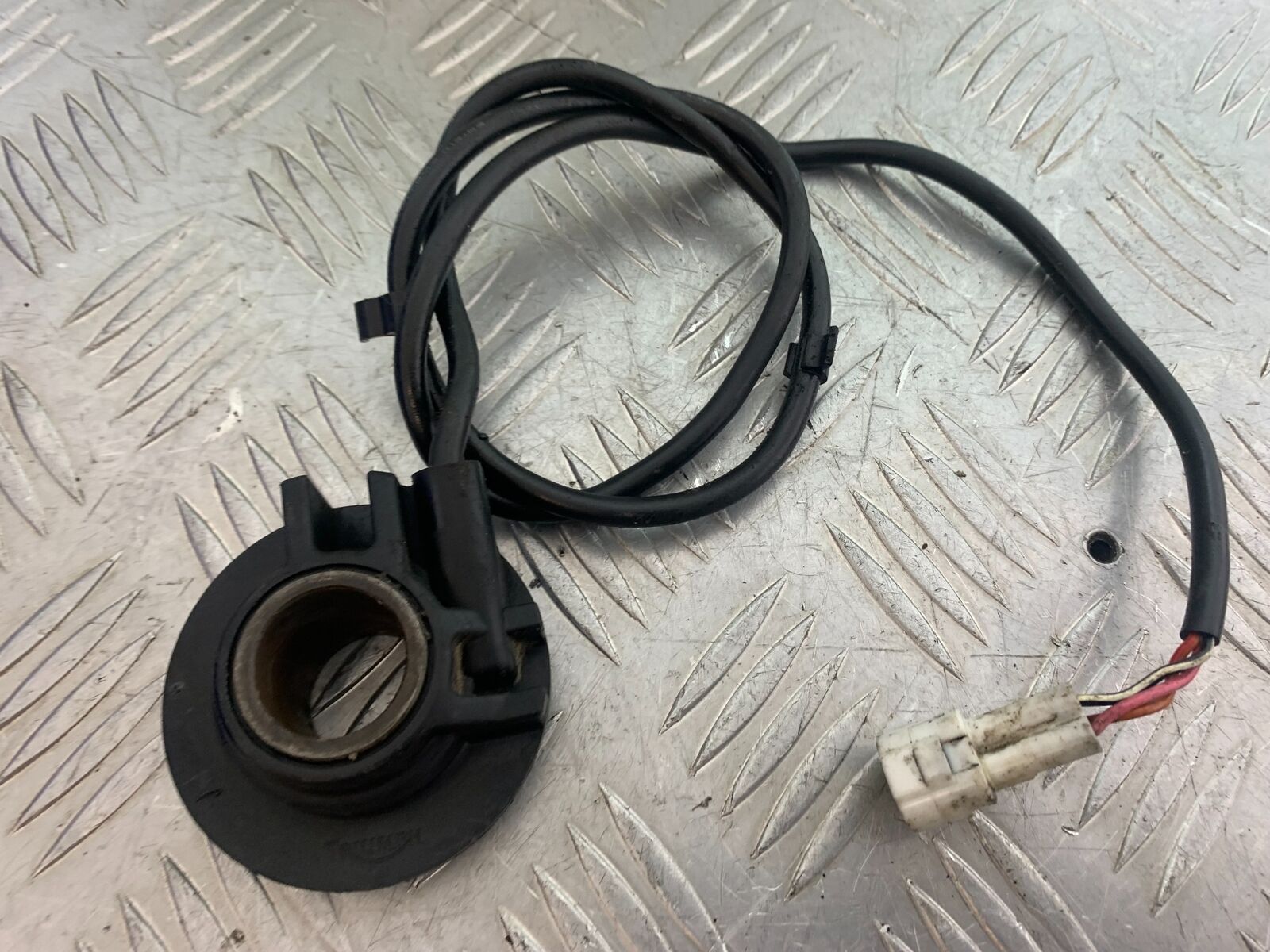 TRIUMPH 955i SPRINT ST SPEEDO DRIVE  YEAR 1999-2004 (CMB1124)