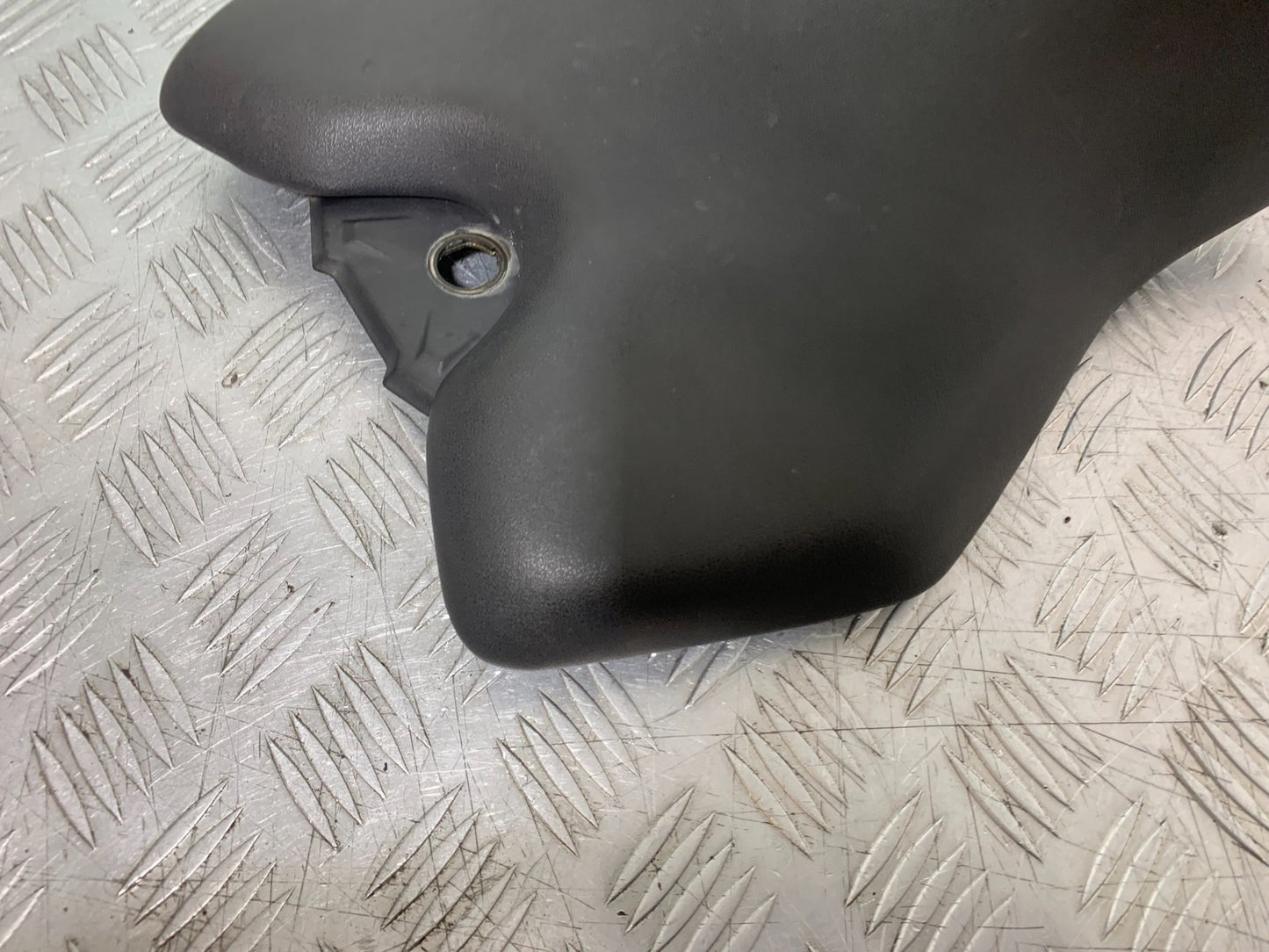 YAMAHA YZF-R125 YZF 125 FRONT SEAT YEAR 2019-2022 (CMB1263)