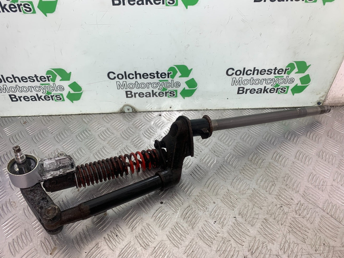 PIAGGIO VESPA GTS 125 FORKS  YEAR 2009-2014  (CMB1261)
