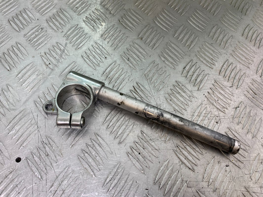 KAWASAKI ZX9R ZX9 R RIGHT HANDLEBAR  YEAR 1998-1999 (CMB1329)