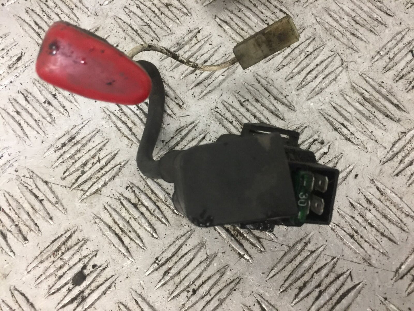 KAWASAKI ZX9R ZX9 E1 STARTER SOLENOID  YEAR 2000 (STOCK 795)