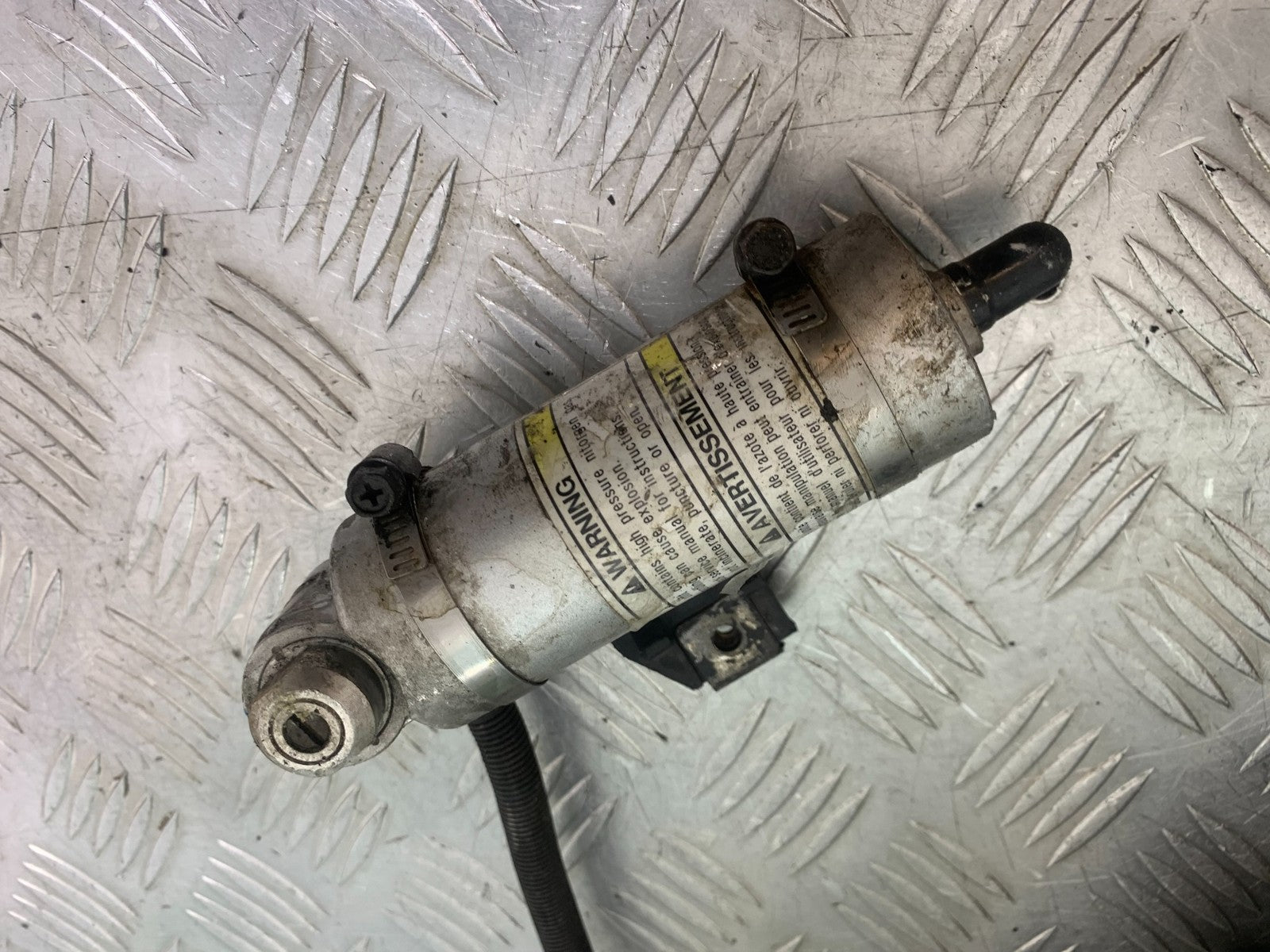 KAWASAKI ZX6R ZX6 F REAR SHOCK AND LINKAGE  YEAR 1995-1997 (CMB1169)