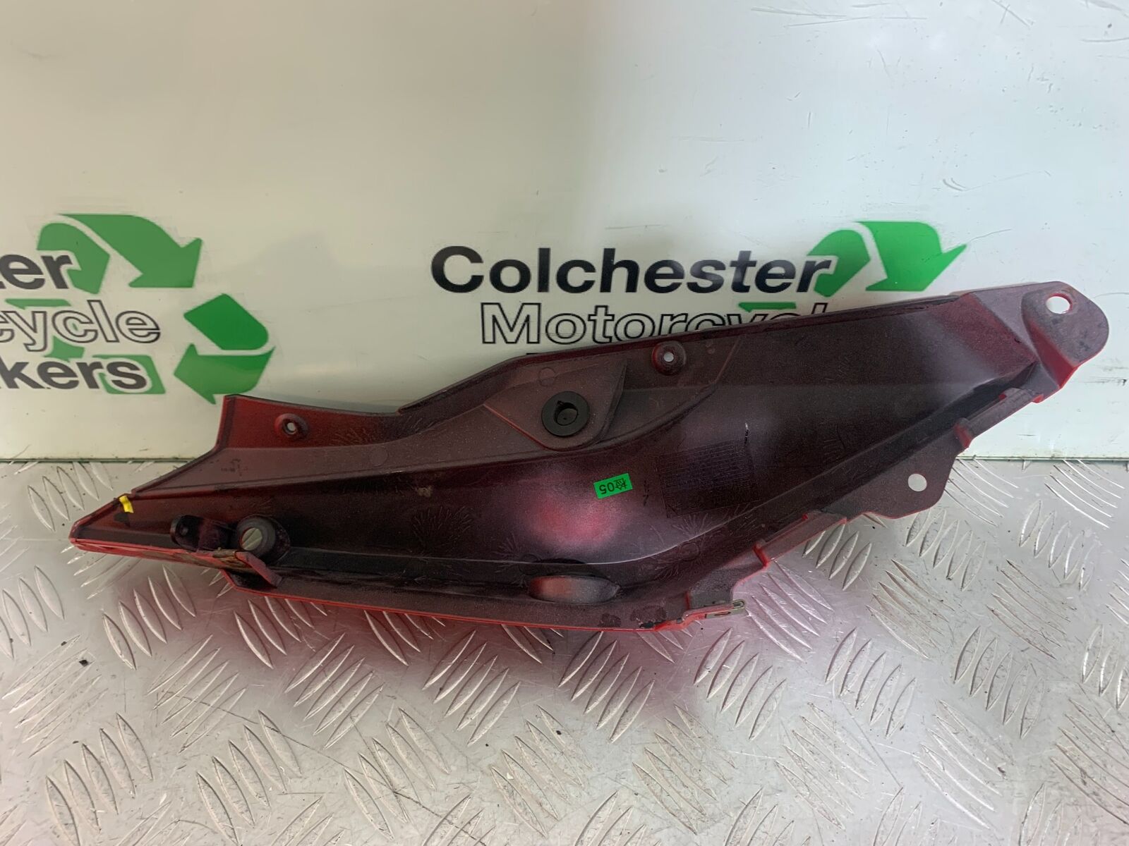 SINNIS TERRAIN 125 RIGHT SEAT PANEL  YEAR 2018 (CMB1123)