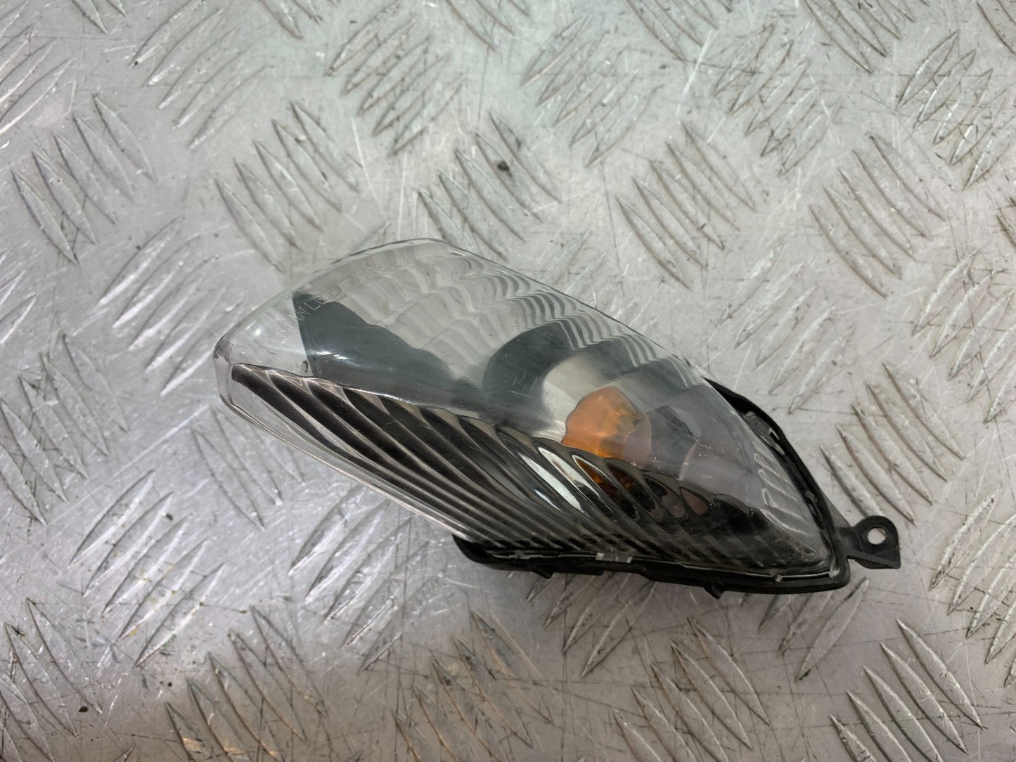 HONDA VFR800 VFR 800 V-TEC FRONT LEFT INDICATOR YEAR 2002 -09 (CMB1296)