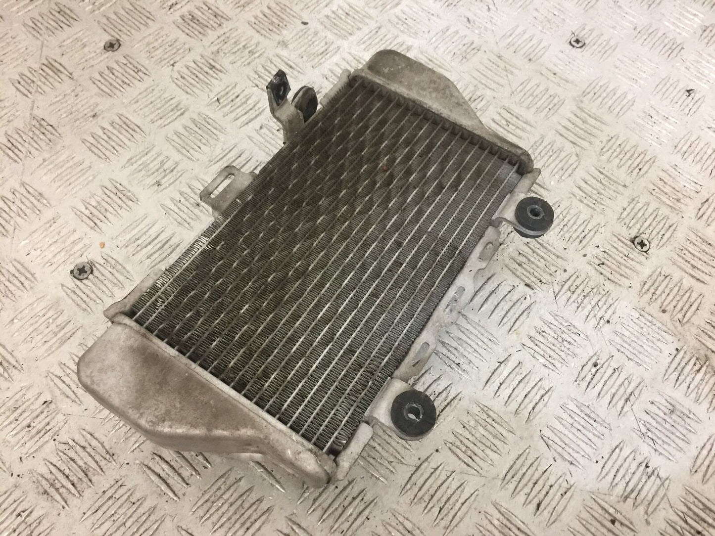HONDA CRF1000 (DCT) AFRICA TWIN LEFT RADIATOR YEAR 2019 (STOCK 835)