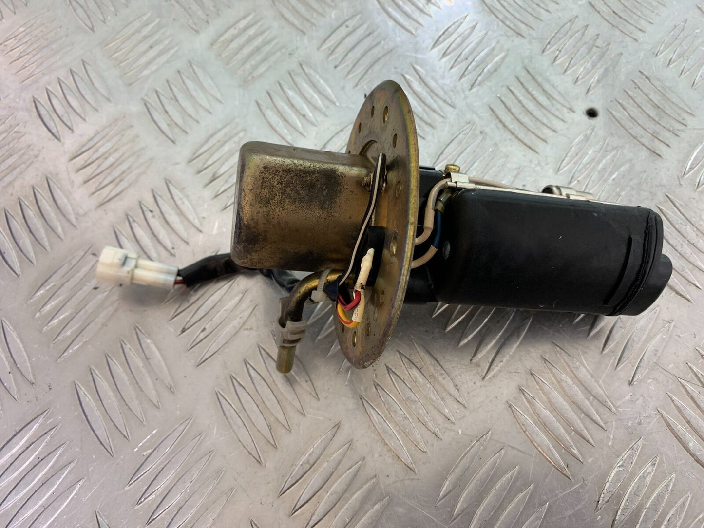 SUZUKI SV650 SV 650 PETROL PUMP YEAR 2003-2006 (CMB1014)