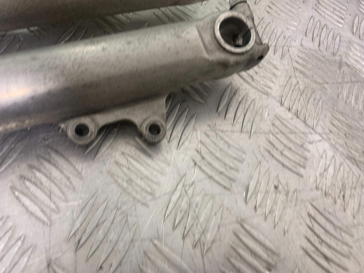 SUZUKI GSX750 INAZUMA FORKS (SOLD AS PARTS)  YEAR 1998-2003 (CMB1308)