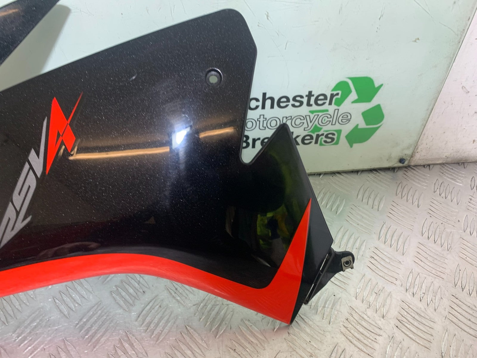 APRILIA RSV4 FACTORY LEFT FAIRING PANEL YEAR 2009-2012 (CMB1224)