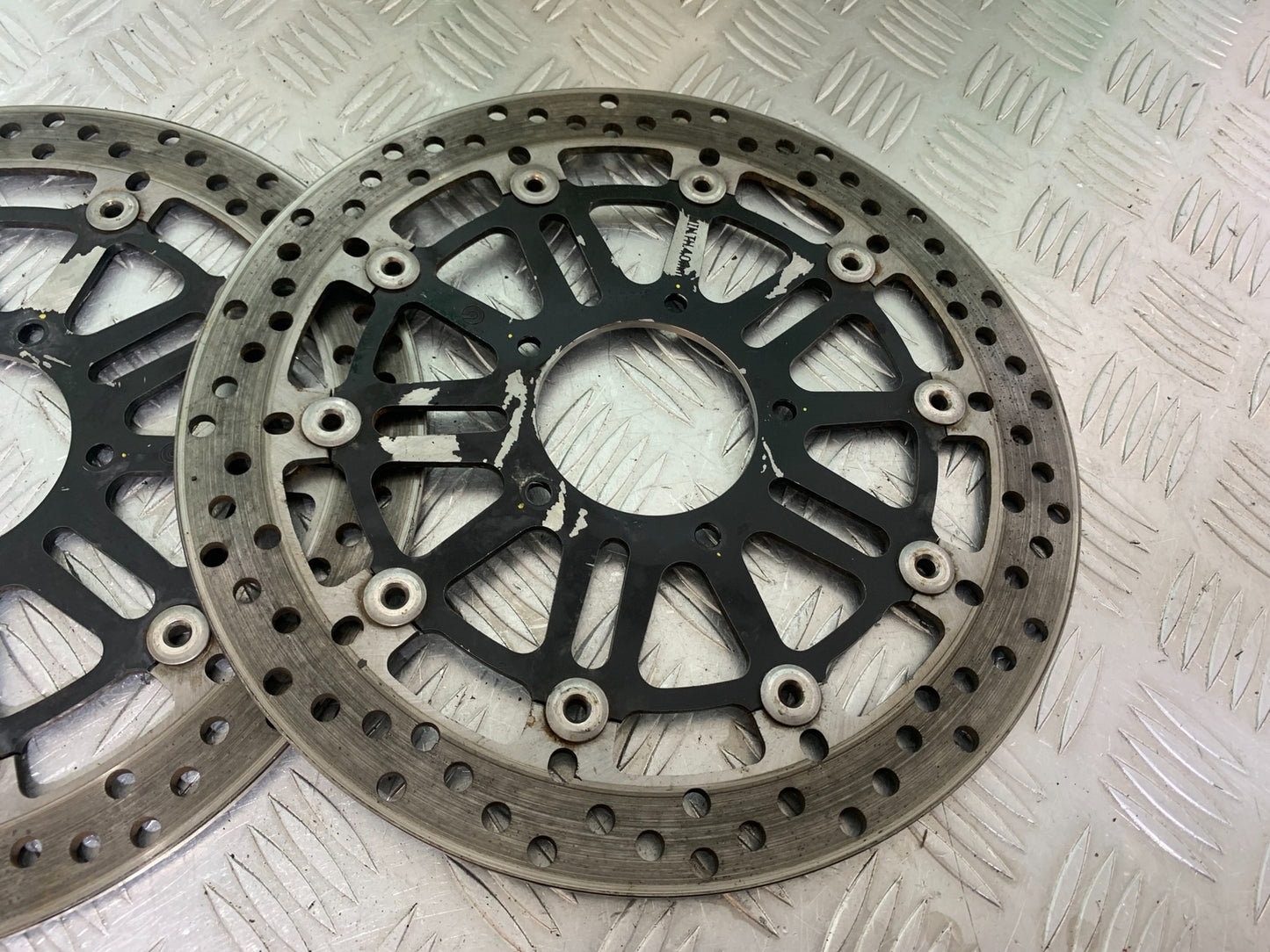 MV AGUSTA 800 F3 FRONT BRAKE  DISCS   YEAR 2013-2016 (CMB1152)