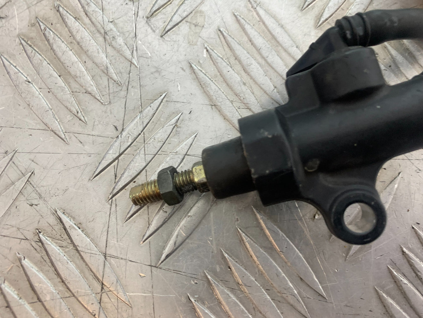 YAMAHA YZF R1 REAR BRAKE MASTER CYLINDER   YEAR 2004-2006 (CMB1155)