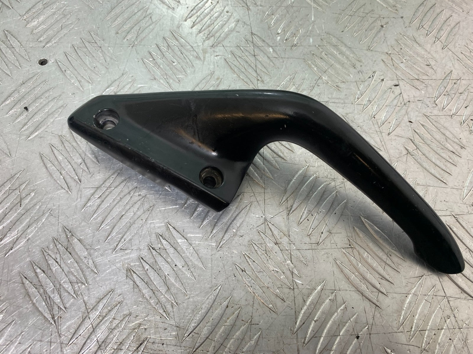 HONDA CBF600 CBF 600 RIGHT REAR GRAB RAIL YEAR 2004 -07 (CMB1247)