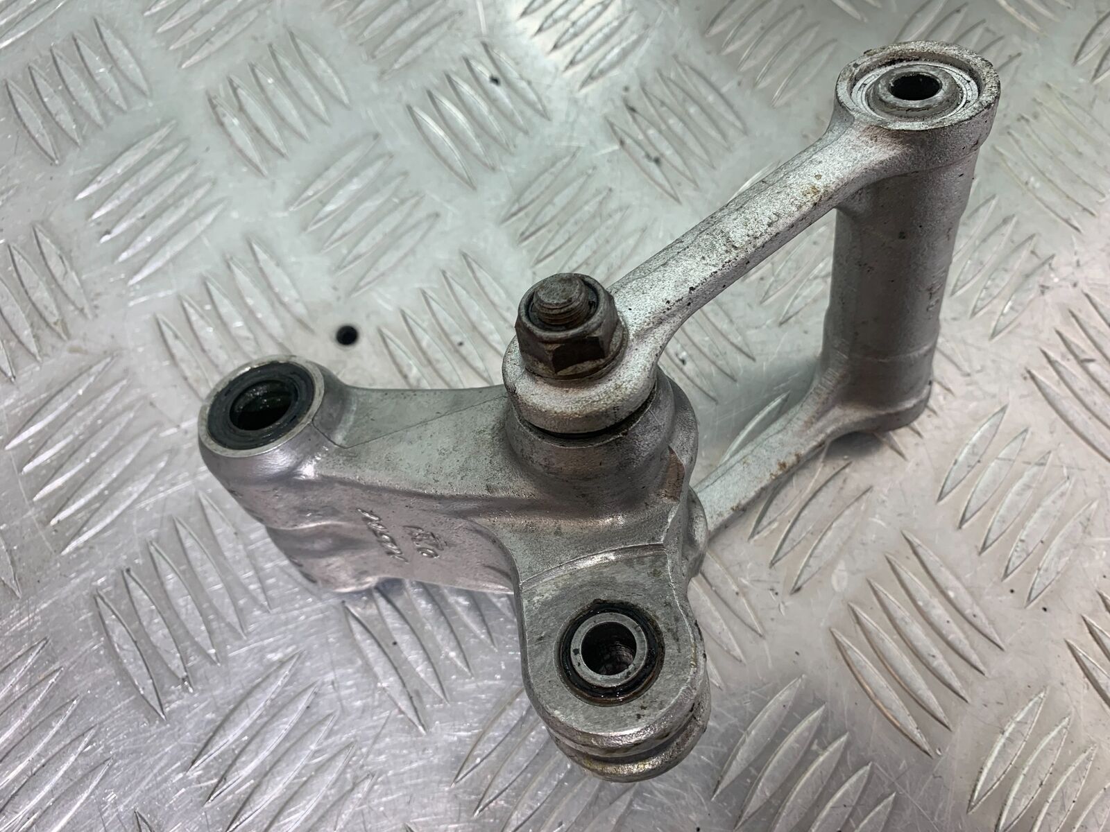 HONDA VFR400 VFR 400 NC21 REAR SHOCK LINKAGE  YEAR 1986-87 (CMB1043)