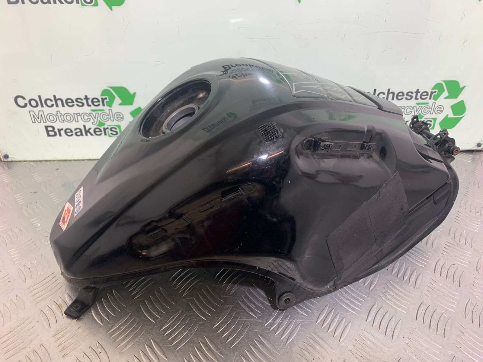 HONDA VFR1200 VFR 1200 FA PETROL TANK  YEAR 2010-11 CMB1088)