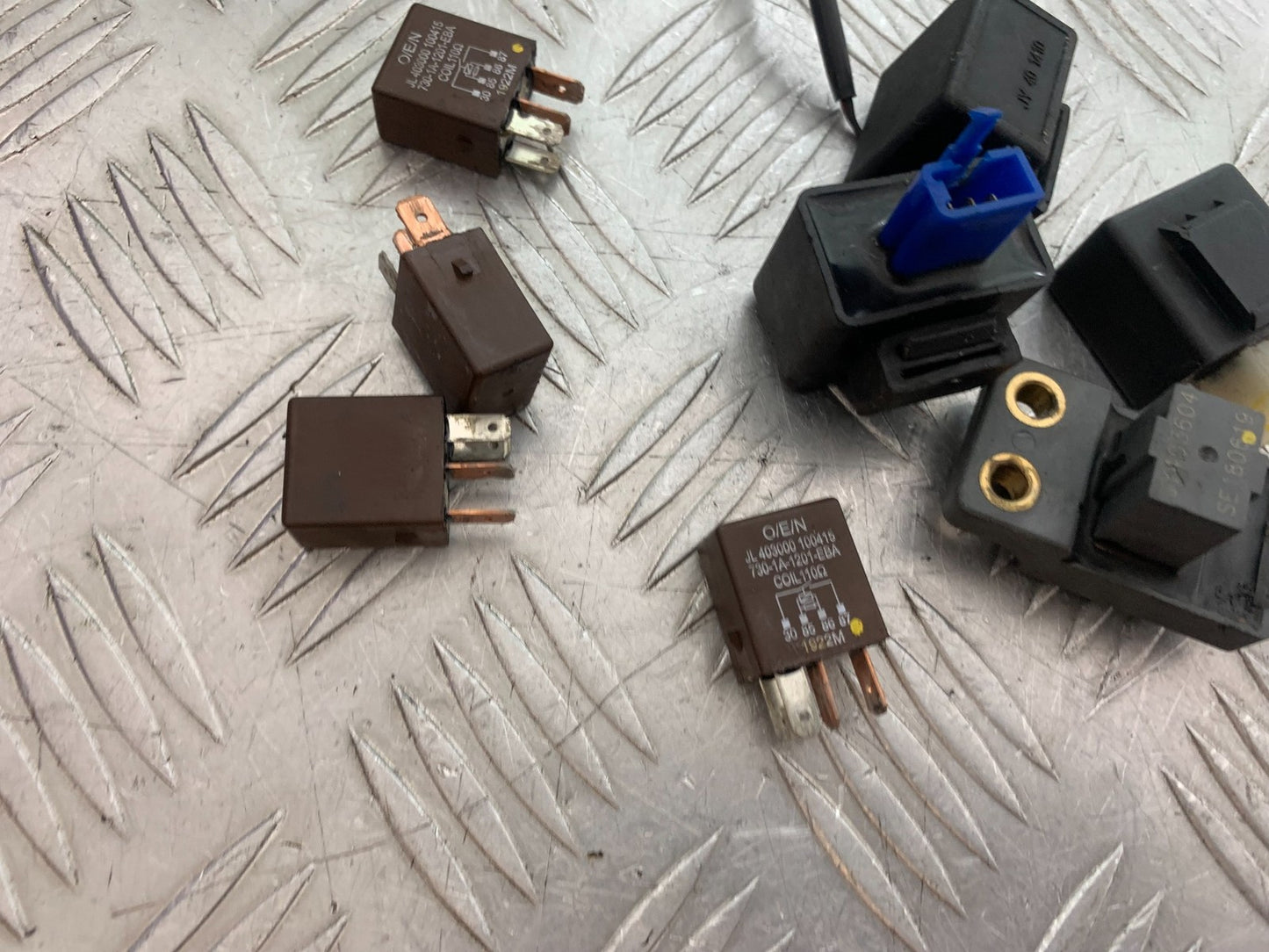 KTM DUKE 390 RELAYS   YEAR 2017- 2023 (CMB1314)