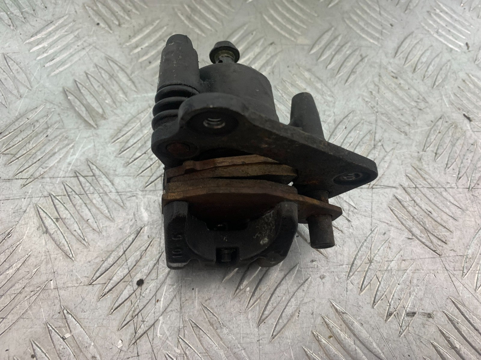 KAWASAKI Z750 Z 750 REAR BRAKE CALIPER YEAR 2004-2006  (CMB1234)