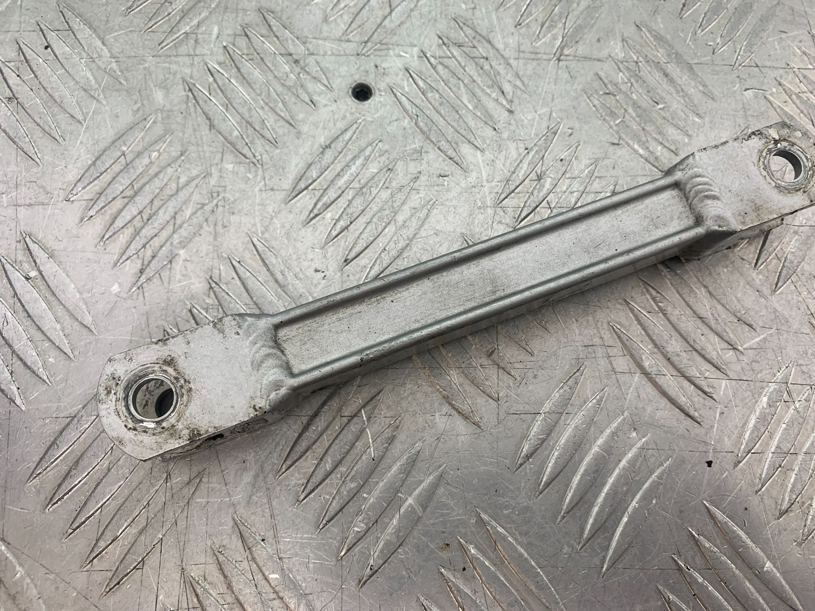 KAWASAKI GPZ600 GPZ 600 REAR BRAKE ARM  YEAR 1988-90 (CMB1258)