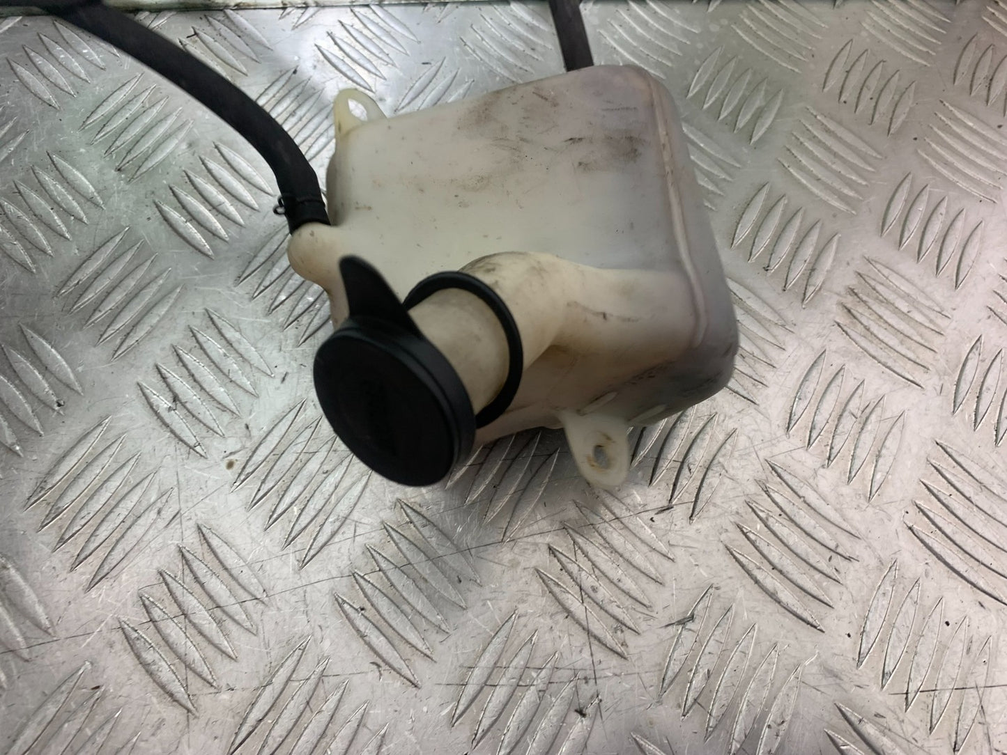 HONDA NTV 600 REVERE COOLANT BOTTLE YEAR 1988-1996  (CMB1281)