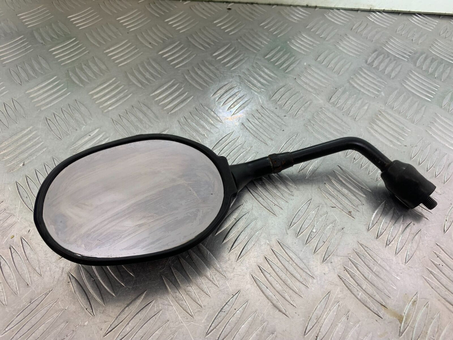 TRIUMPH TIGER 800 XC LEFT MIRROR   YEAR 2011-2014 (CMB1022)