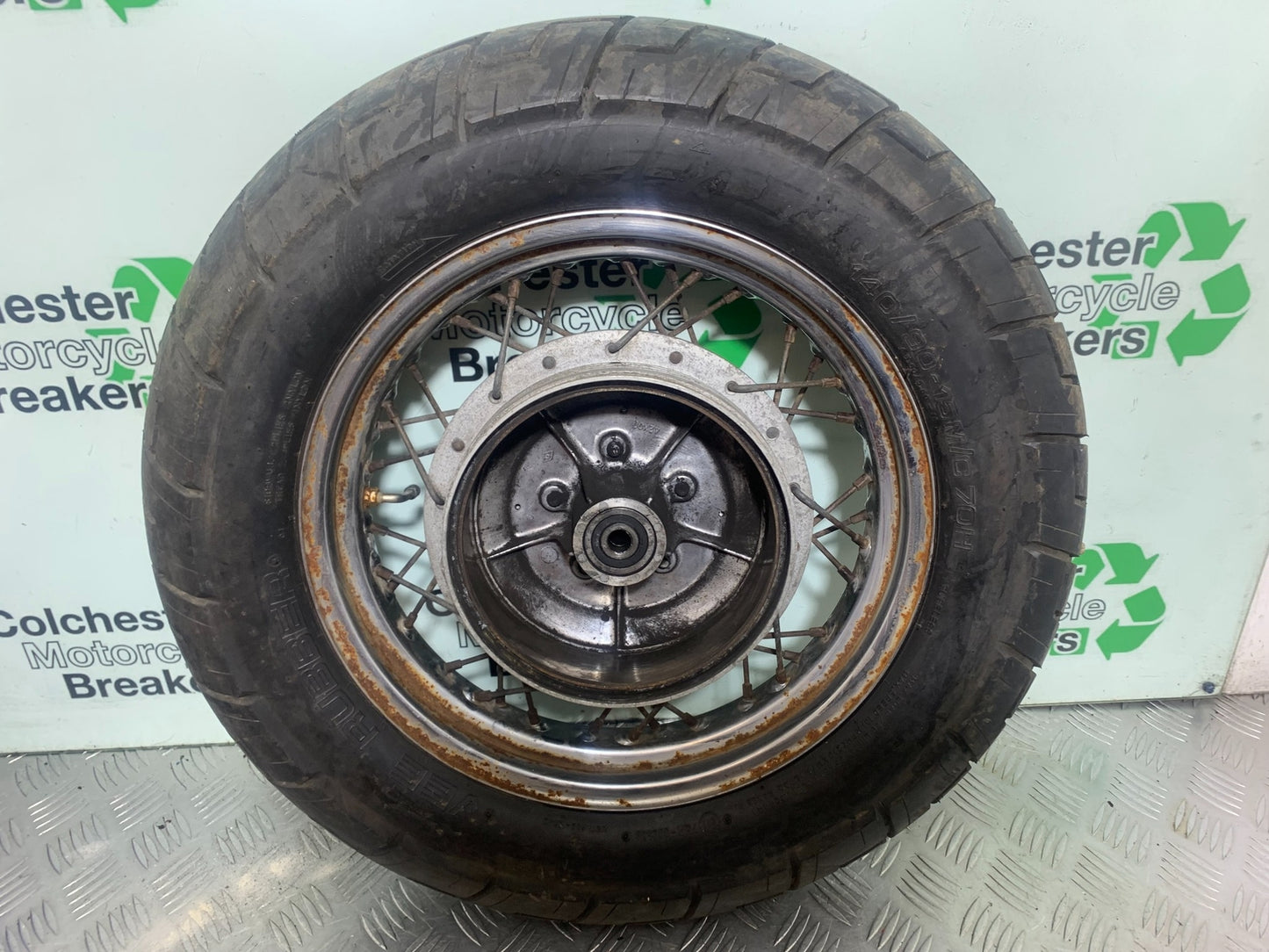 YAMAHA XV535 XV 535 VIRAGO REAR WHEEL (GOOD TYRE)   YEAR 1994-02 (CMB1162)