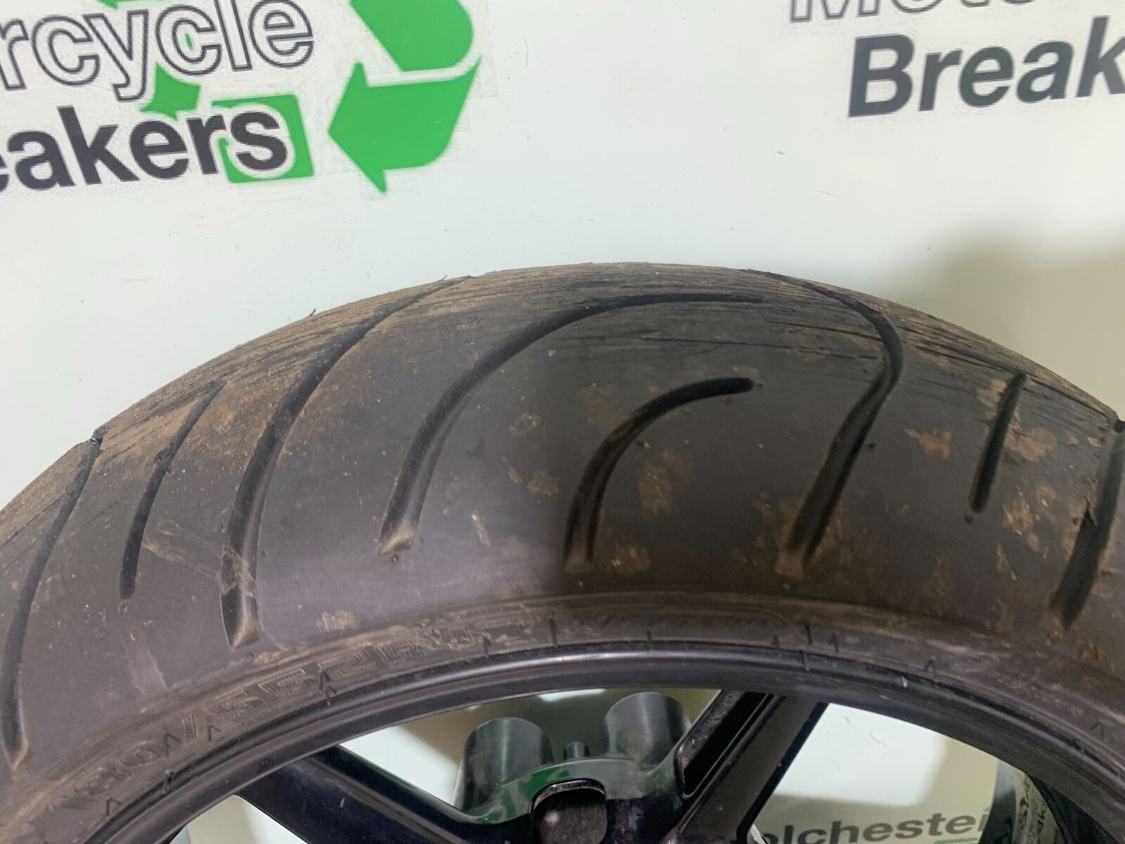 KTM 990 SUPERMOTO T REAR WHEEL  YEAR 2010-2011  (CMB1127)