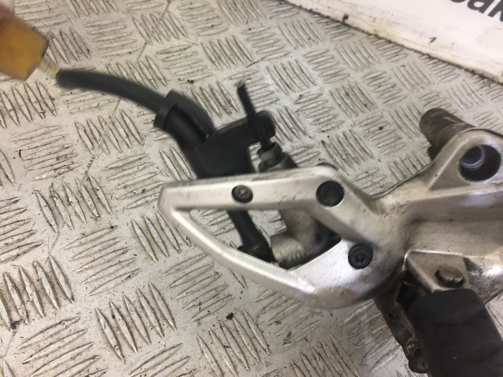 BMW F800 GT FRONT RIGHT HANGER YEAR 2013-2017 (STOCK 619)