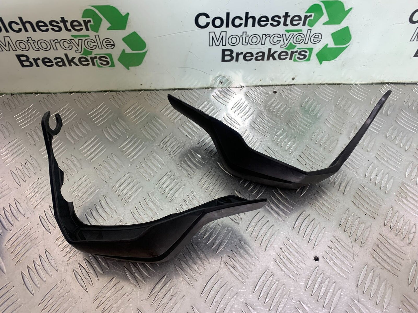 HONDA CRF1000 (DCT) AFRICA TWIN HAND GUARDS YEAR 2017 (CMB1030)