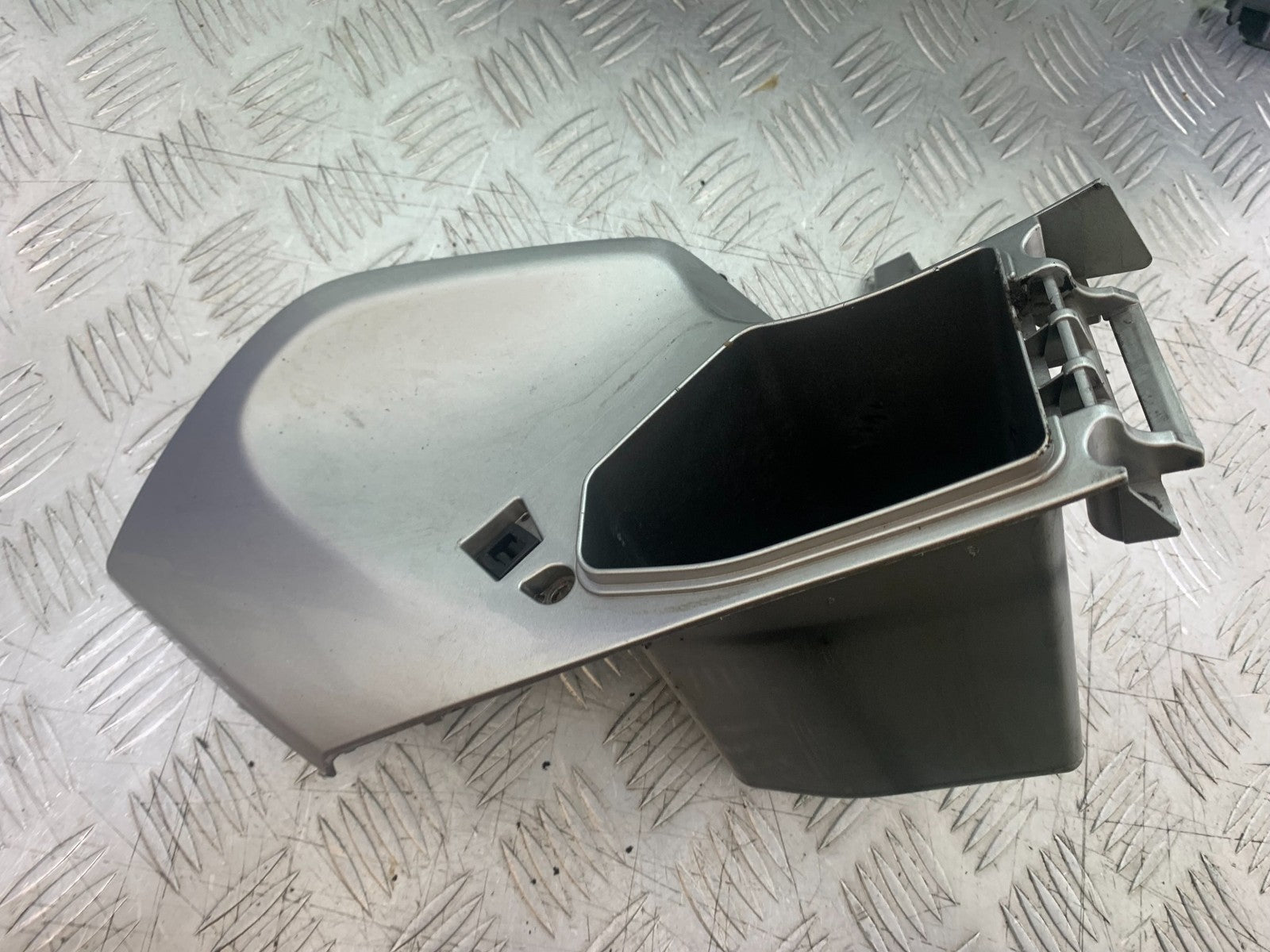 HONDA NT 700 V DEAUVILLE RIGHT POCKET  YEAR 2006-2011 (CMB1211)