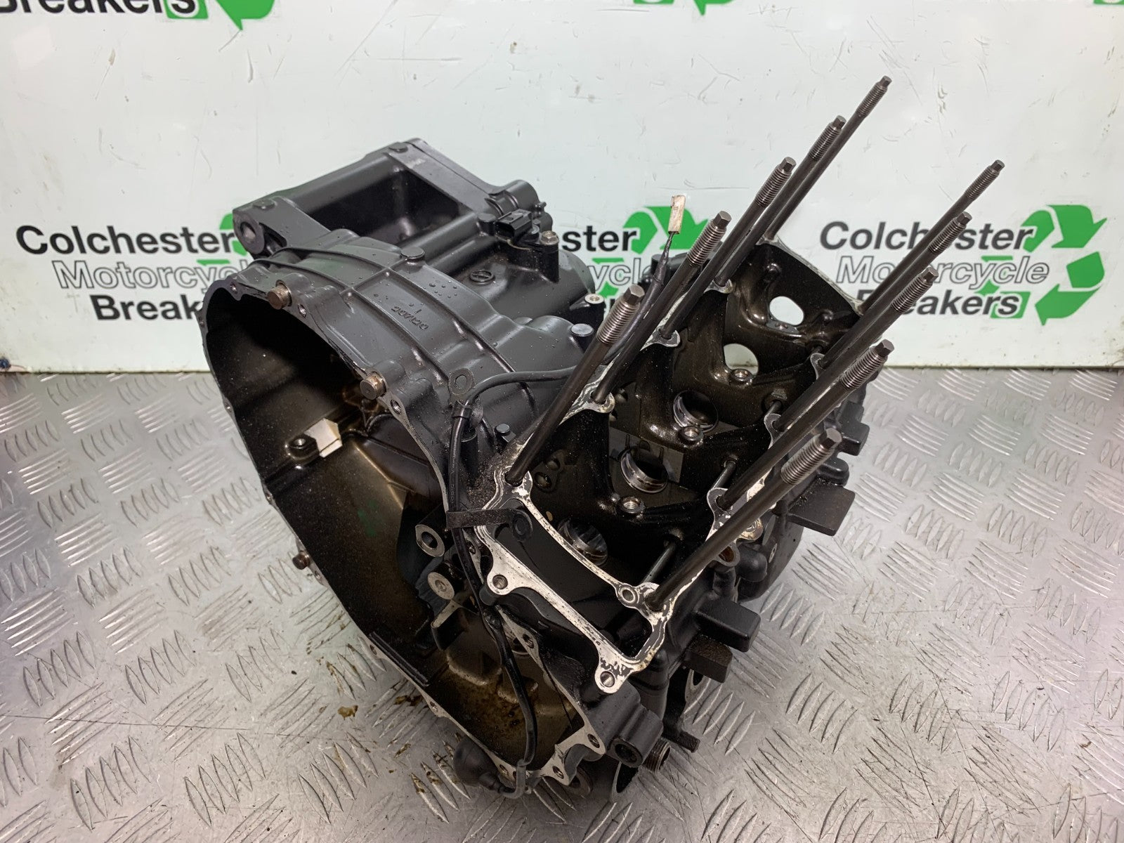 HONDA CBR1000 RR ENGINE CRANK CASINGS  YEAR 2008-2011 (CMB1330)