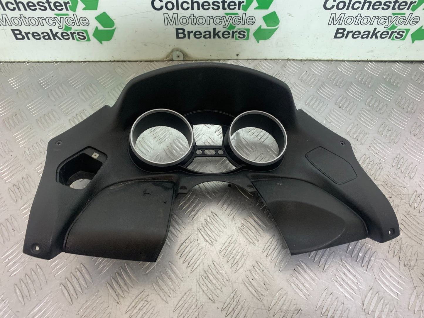PIAGGIO MP3 250 ie CLOCK SURROUND   YEAR 2007 (CMB1307)
