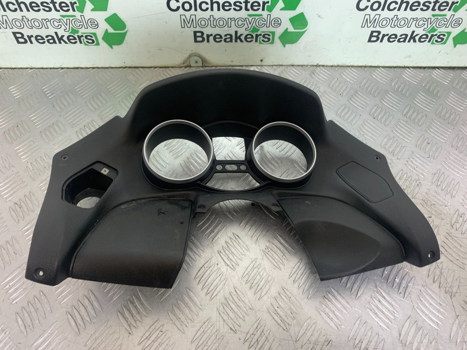 PIAGGIO MP3 250 ie CLOCK SURROUND   YEAR 2007 (CMB1307)