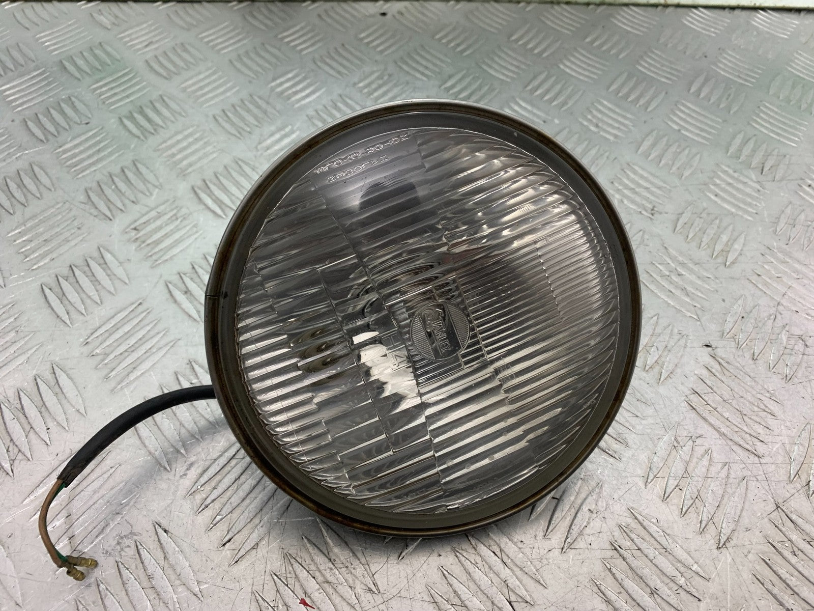 HONDA CB600 CB 600 HORNET HEADLIGHT     YEAR 1998-2002 (CMB1297)