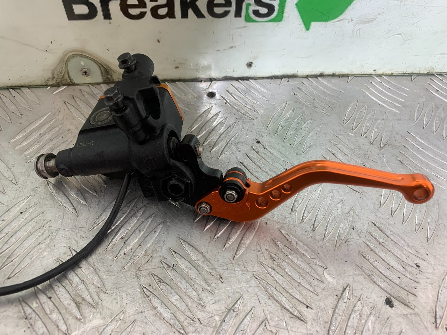KTM 690 DUKE R LC4 FRONT BRAKE MASTER CYLINDER YEAR 2012-2015  (CMB1180)