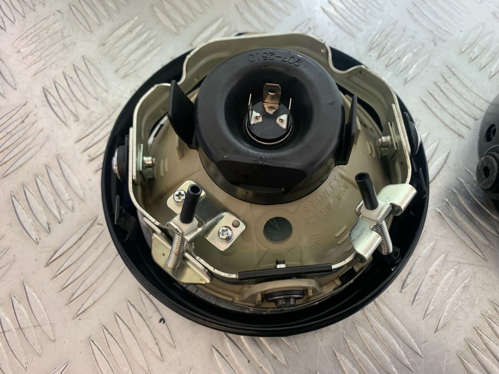 YAMAHA XSR900 XSR 900 HEADLIGHT   YEAR 2021-2022 (CMB1073)