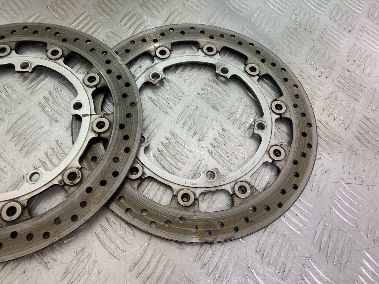 TRIUMPH 1050 SPRINT ST FRONT BRAKE DISCS  2003-2011 (CMB1285)