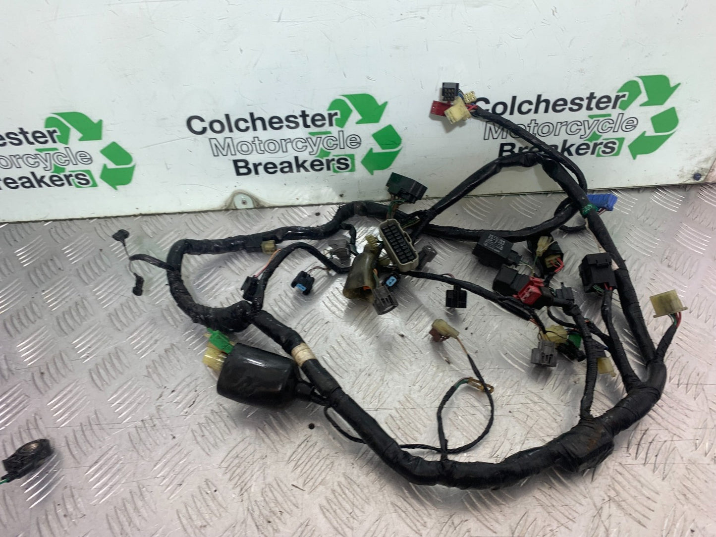 HONDA CBR1100 BLACKBIRD WIRING LOOM   YEAR 1999-2005 (CMB1232)