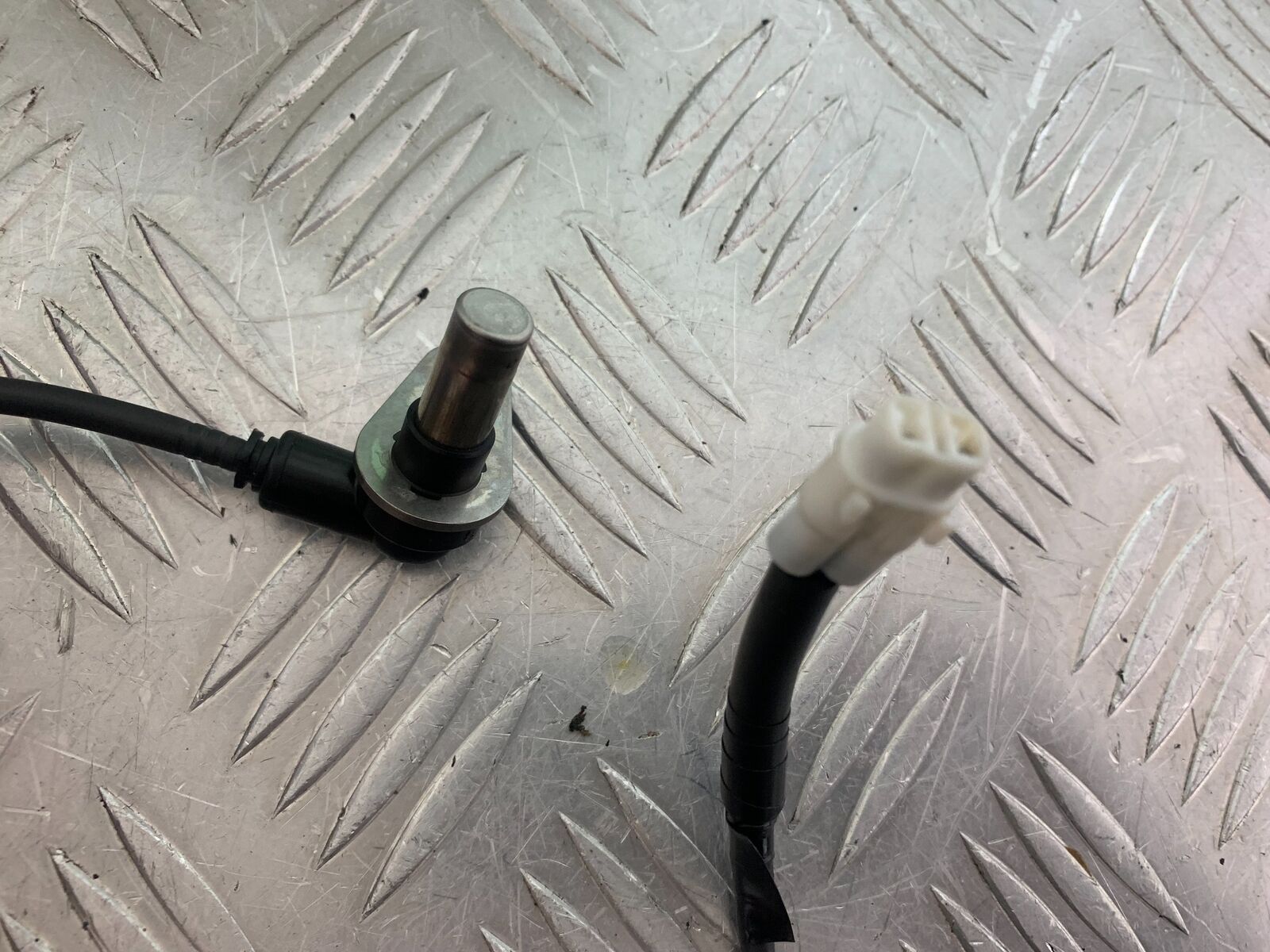 YAMAHA XSR900 XSR 900 REAR ABS SENSOR   YEAR 2021-2022 (CMB1073)