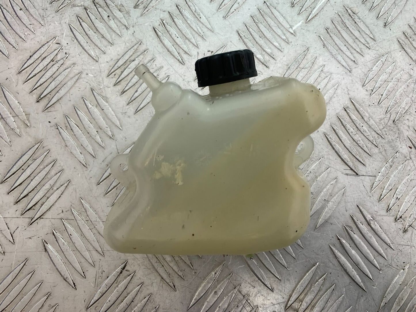 KAWASAKI Z650 ER650 KNFAN COOLANT BOTTLE   YEAR 2022-2024 (CMB1112)