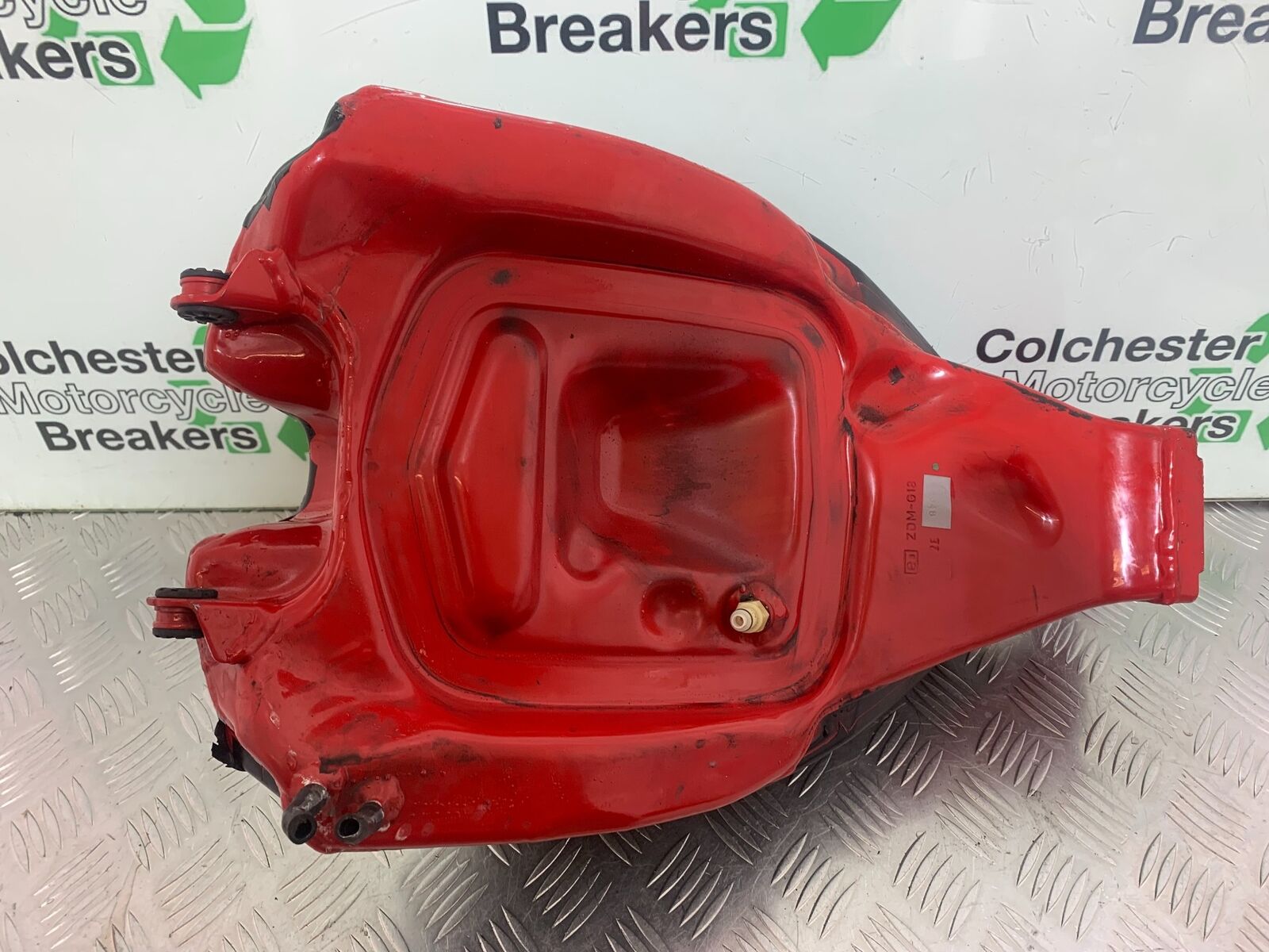 DUCATI 1199 PANIGALE PETROL TANK  YEAR 2012-2014 (CMB1047)