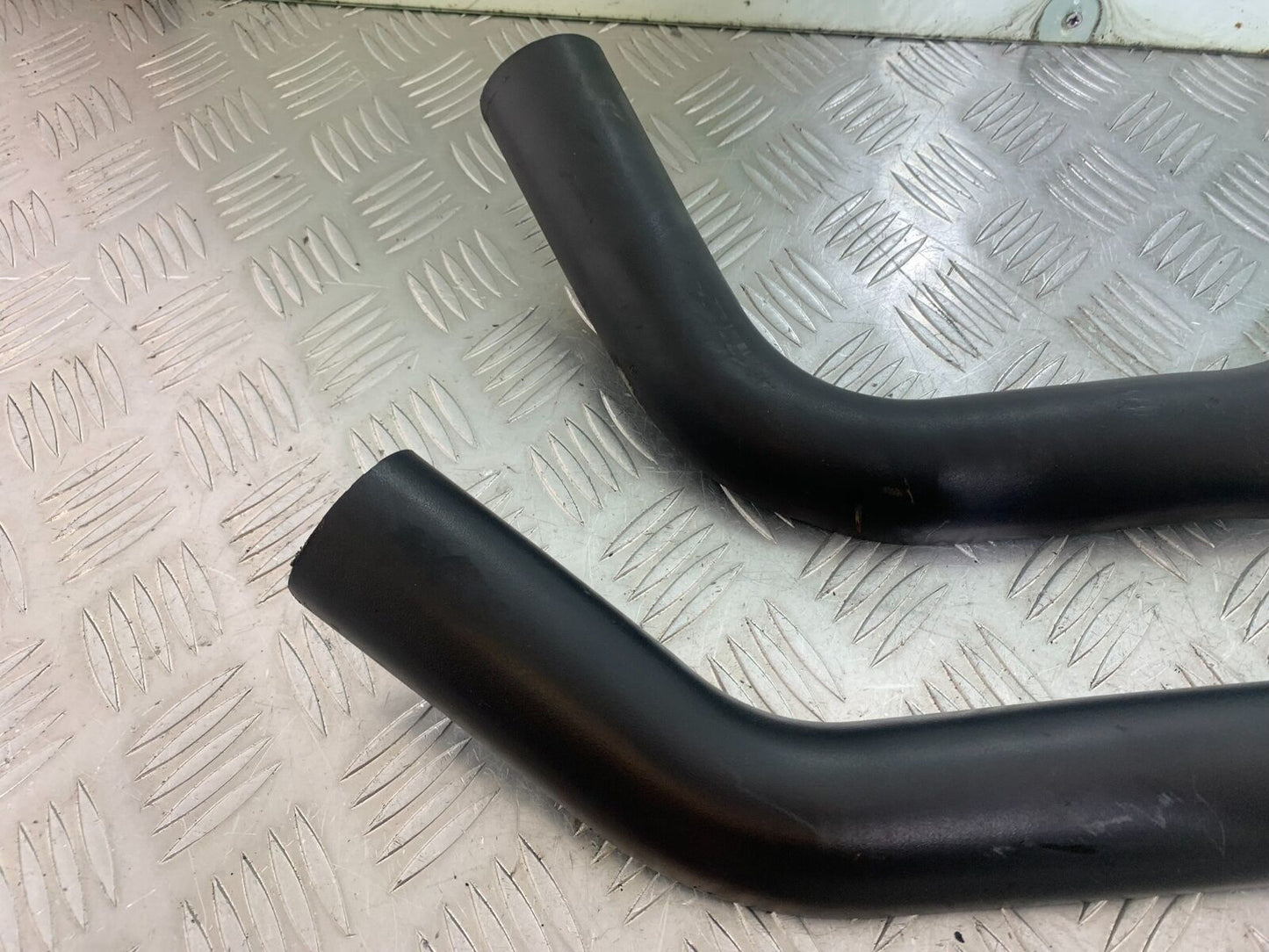 HARLEY DAVIDSON XL883 N IROD EXHAUST SHIELDS   YEAR 2020  (CMB1116)