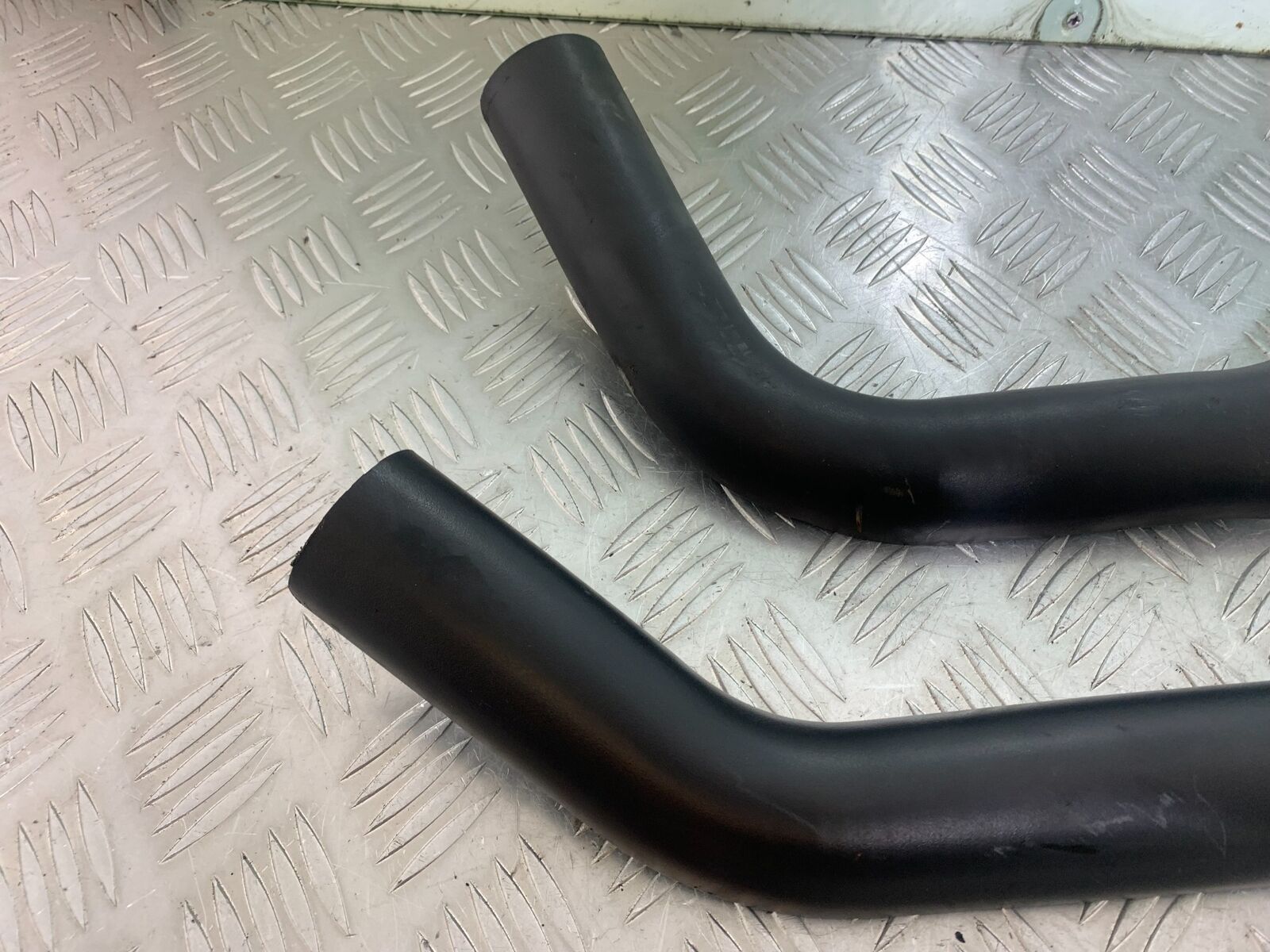 HARLEY DAVIDSON XL883 N IROD EXHAUST SHIELDS   YEAR 2020  (CMB1116)