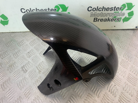YAMAHA YZF R1 14 B BIG BANG CARBON FRONT MUDGUARD   2009-14 (CMB1175)