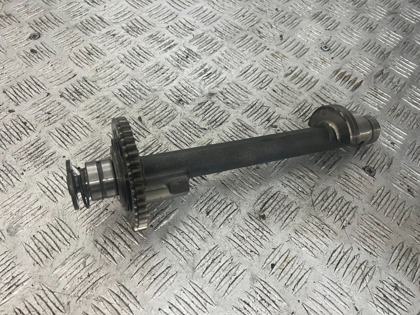 TRIUMPH 1050 SPRINT BALANCE SHAFT  YEAR 2004-2007 (STOCK 888)