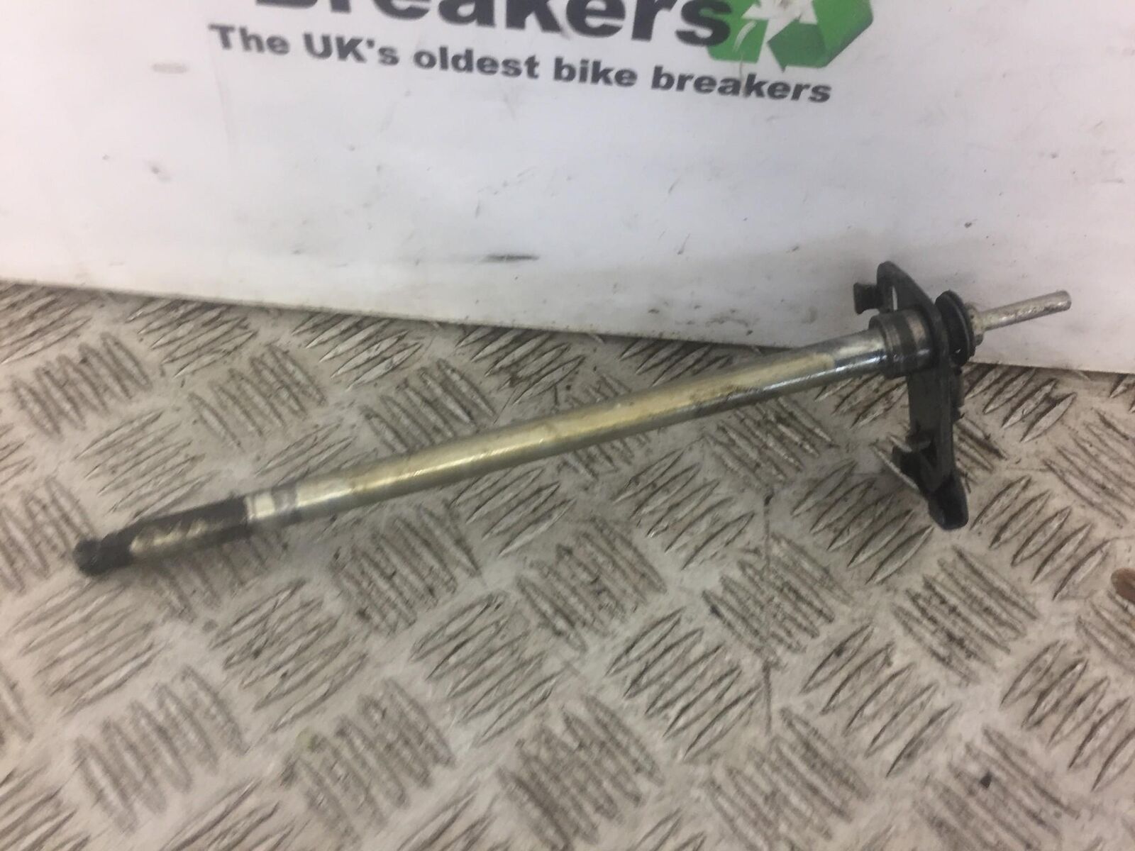 KAWASAKI ZX12R ZX12 R GEAR SHAFT  YEAR 2001