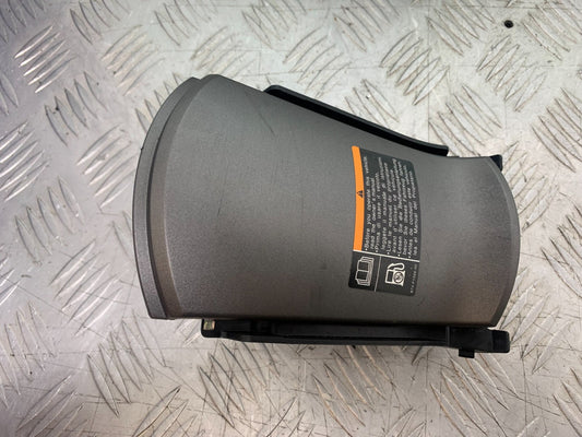 YAMAHA XMAX 300 PETROL CAP COVER  YEAR 2017-2020 (CMB1218)