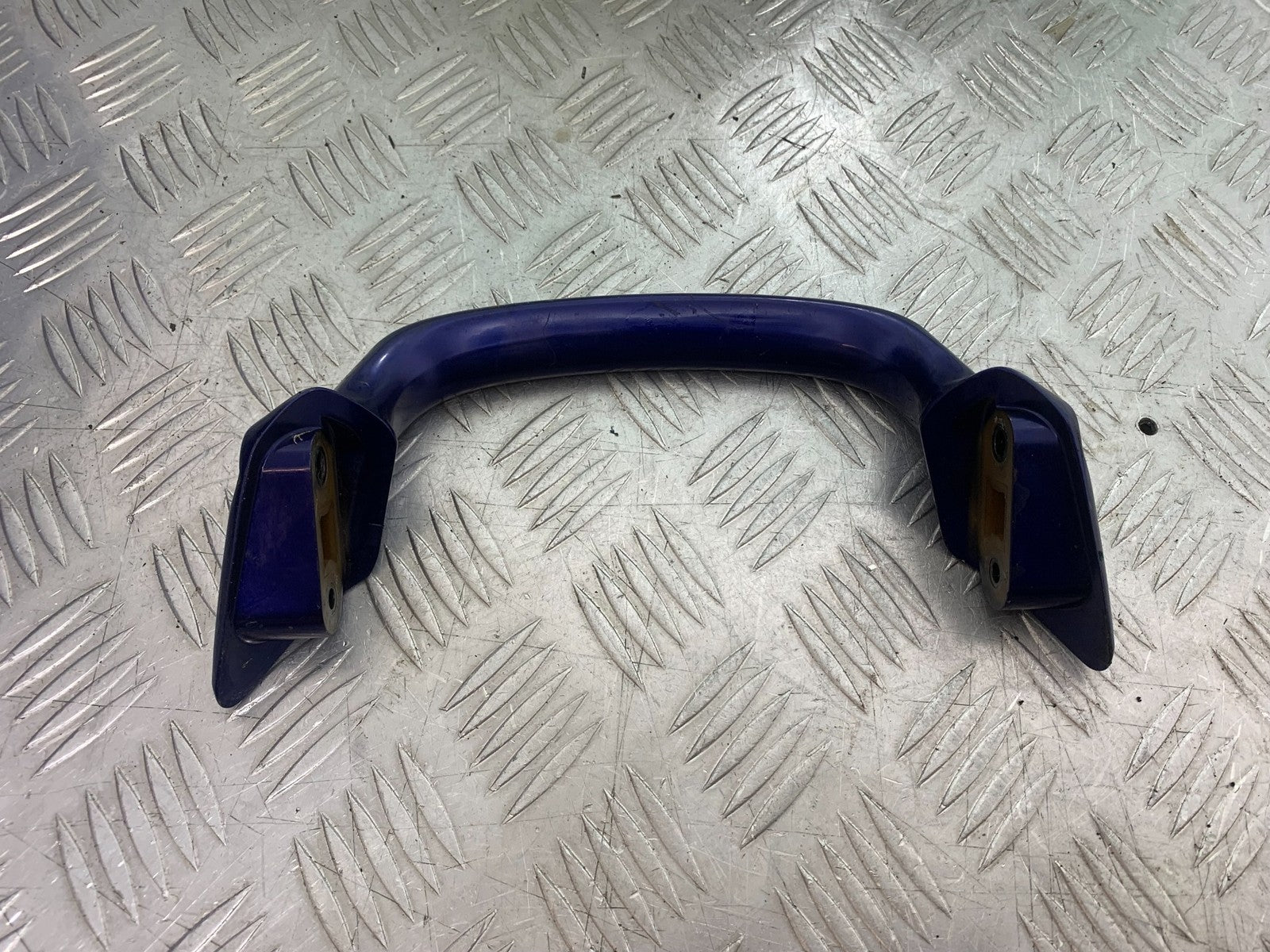 SUZUKI GSF600 GSF 600 BANDIT GRAB RAIL  2000-2004 (CMB1269)